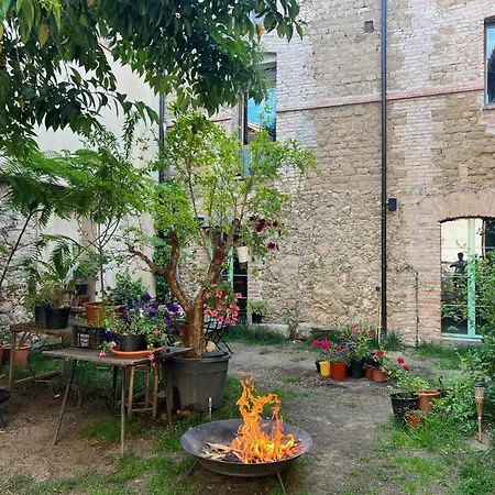 Casita Acceso Piscina Y Jardin La Nueva *