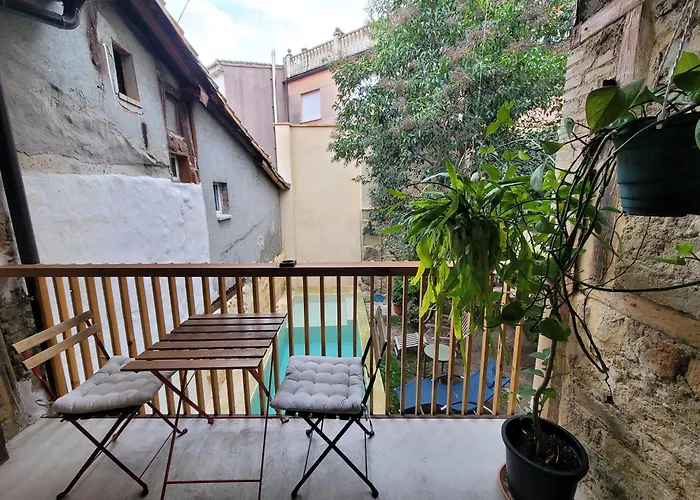 Casita Acceso Piscina Y Jardin La Nueva 아파트 *
