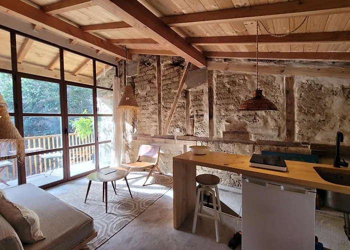 Casita Acceso Piscina Y Jardin La Nueva *